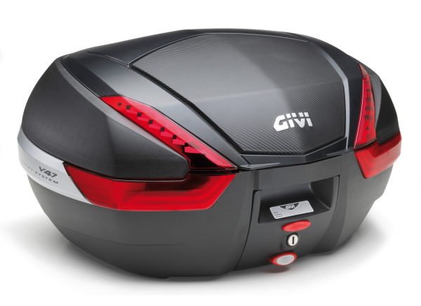 Bauletto Givi Monokey V47 da 47 lt con cover nera e inserto carbon look.