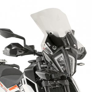 Cupolino specifico trasparente 45 x 47 cm (H x L) per KTM 790 Adventure e Adventure R dal 2019 in poi. Da abbinare agli attacchi specifici.