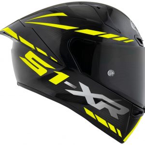 S1-XR GP Carbon Hypersonic Giallo è il nuovissimo integrale SUOMY di ultima generazione composto in TRICARBOCO (carbonio-fibre aramidiche-fibre di vetro) sviluppato allo scopo di ottenere miglior comfort per l’uso in pista e in strada.