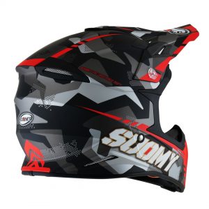 Casco Cross Suomy X-Wing Camouflager Matt Red è un casco di una nuova generazione dalle forme dinamiche e performanti composto da un mix di resine termoplastiche rinforzate in grado di garantire un’altissima resistenza agli urti.