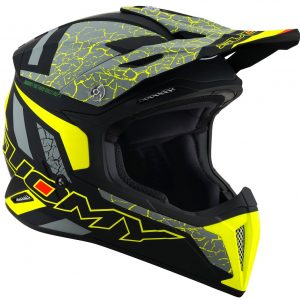 Casco Cross Suomy X-Wing Reel Matt Yellow Fluo è un casco di una nuova generazione dalle forme dinamiche e performanti composto da un mix di resine termoplastiche rinforzate in grado di garantire un’altissima resistenza agli urti.