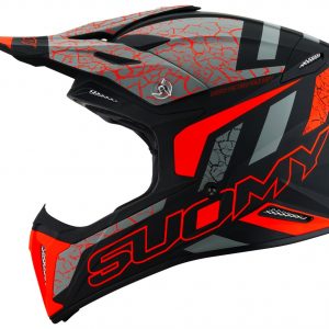 Casco Cross Suomy X-Wing Reel Matt Orange Fluo è un casco di una nuova generazione dalle forme dinamiche e performanti composto da un mix di resine termoplastiche rinforzate in grado di garantire un’altissima resistenza agli urti.