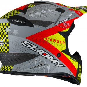 Casco Cross Suomy X-Wing Jetfighter Matt Red  è un casco di una nuova generazione dalle forme dinamiche e performanti composto da un mix di resine termoplastiche rinforzate in grado di garantire un’altissima resistenza agli urti.