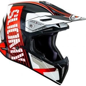 Casco Cross Suomy X-Wing Amped Black Red è un casco di una nuova generazione dalle forme dinamiche e performanti composto da un mix di resine termoplastiche rinforzate in grado di garantire un’altissima resistenza agli urti.