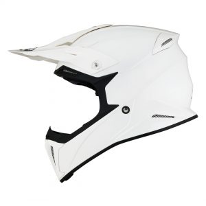 Casco Cross Suomy X-Wing Plain White è un casco di una nuova generazione dalle forme dinamiche e performanti composto da un mix di resine termoplastiche rinforzate in grado di garantire un’altissima resistenza agli urti.